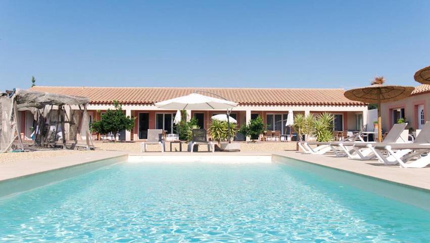 Location de vacances pour 11 personnes, avec jardin ainsi que vue et piscine à Perpignan - 4