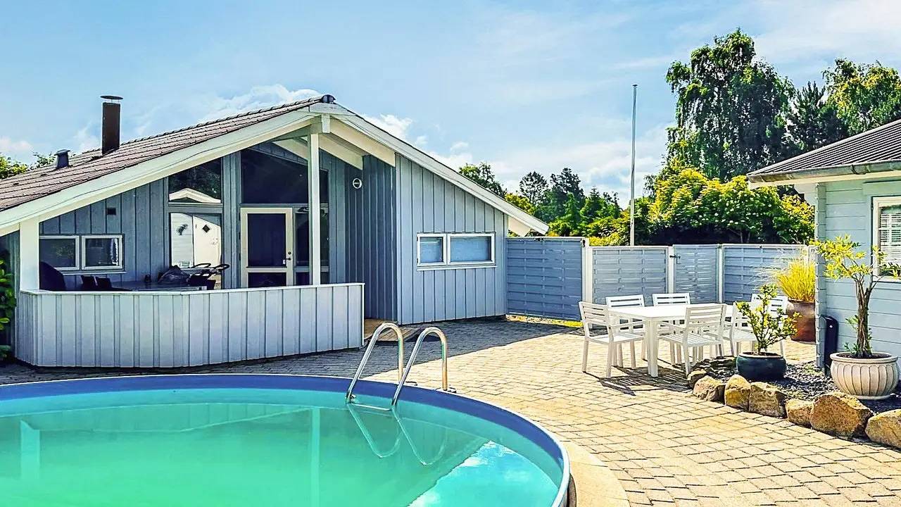 Feriehus for 6 personer med jacuzzi in Bønsvig Strand, Præstø