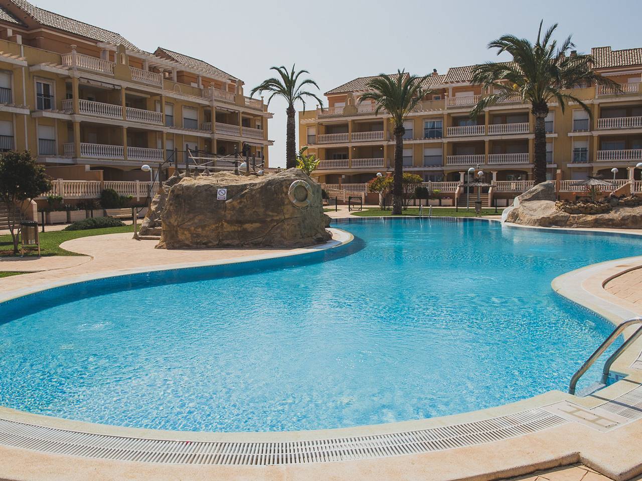 Ganze Wohnung, Modernes Apartment in Denia - 3 Schlafzimmer, Strandnähe in El Palmar, Costa Blanca