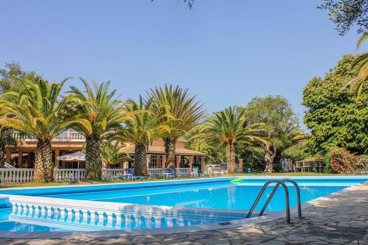 Resort per 6 persone, con Piscina per bambini e Piscina in Grecia