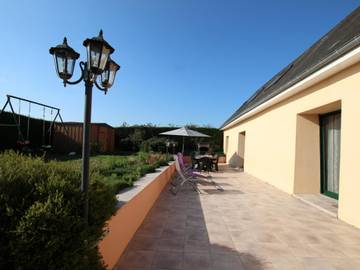 Gîte pour 10 personnes, avec jardin, animaux acceptés à Cérences