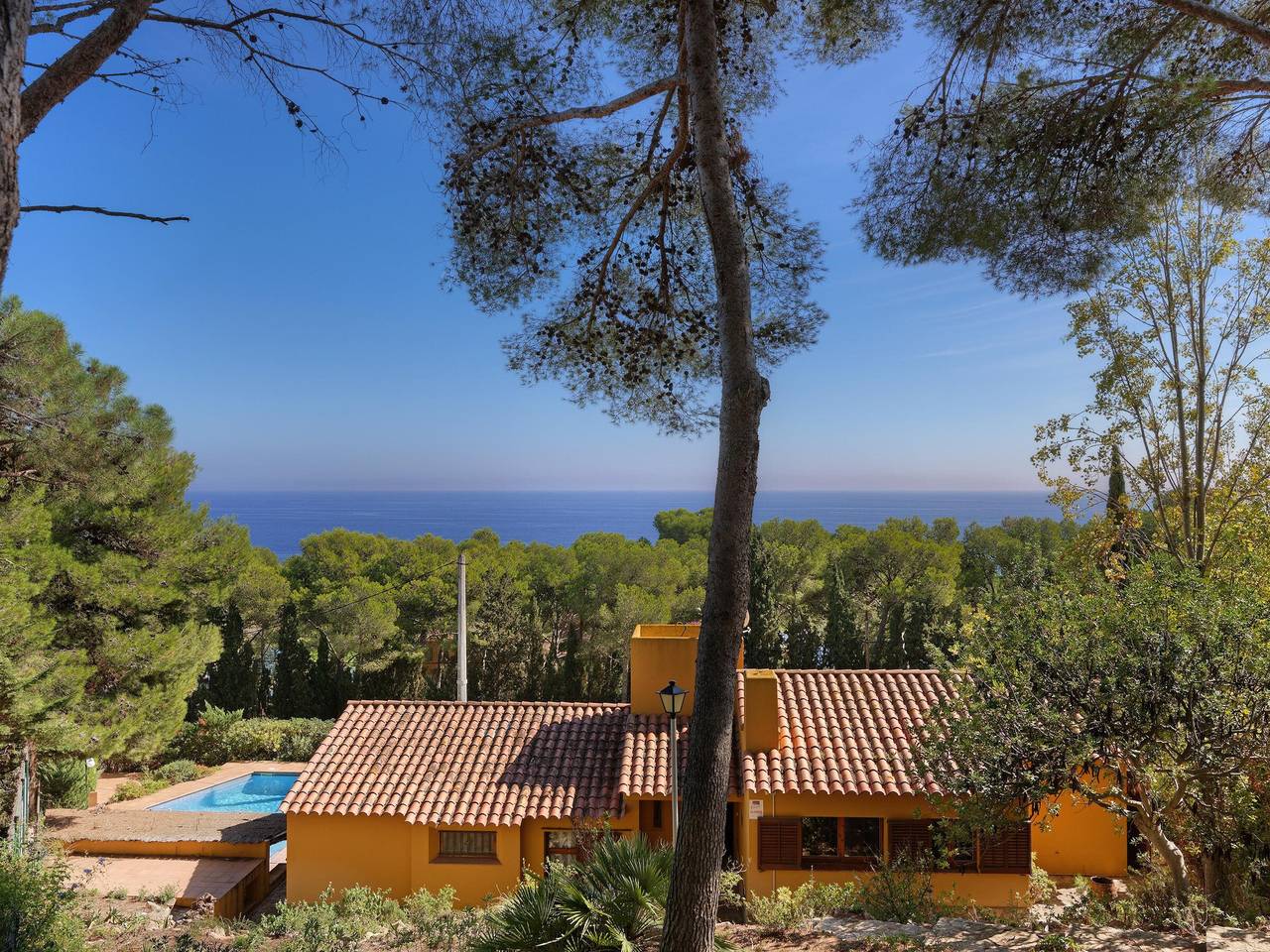 Stunning House with Private Pool, 500m from Tamariu Beach in Tamariu, Costa Brava
