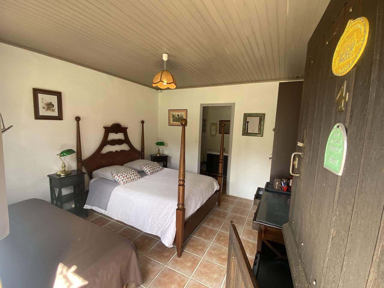 Bed & Breakfast 'Auberge Marcheroux Zimmer Nr. 4' mit Gemeinschaftsgarten und Wlan in Amboise, Tours und Umgebung