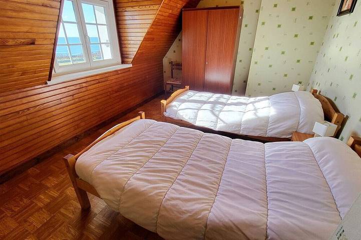 Gîte pour 4 personnes, avec jardin à Plozévet - 4