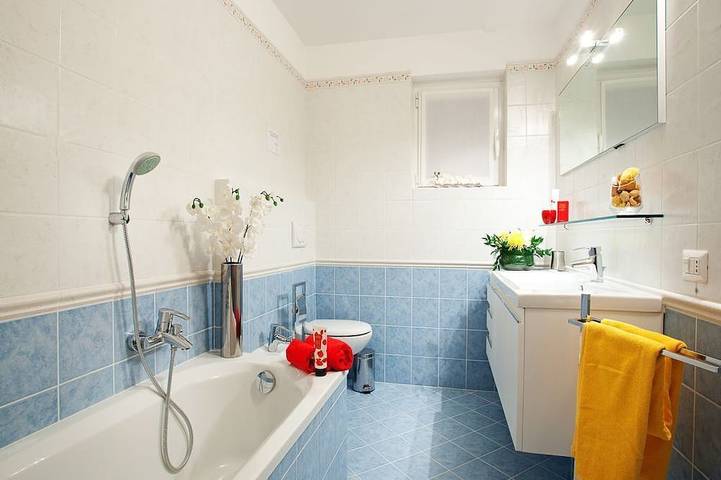 Ganze Wohnung, Luxus Residence mit Seeblick - 11 Apartments mit Pool, Grill und Whirlpool in Tremezzo, Gemeinde Tremezzina