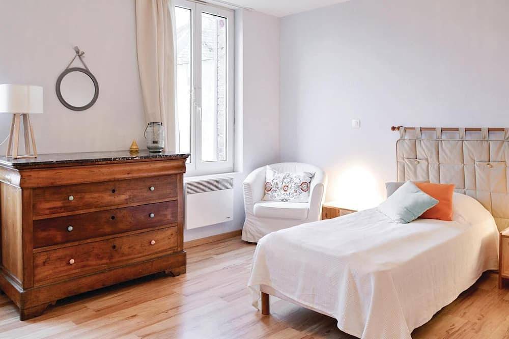 Preciosa casa de 2 dormitorios en Trie-Château. in Gisors, Región de Les Andelys