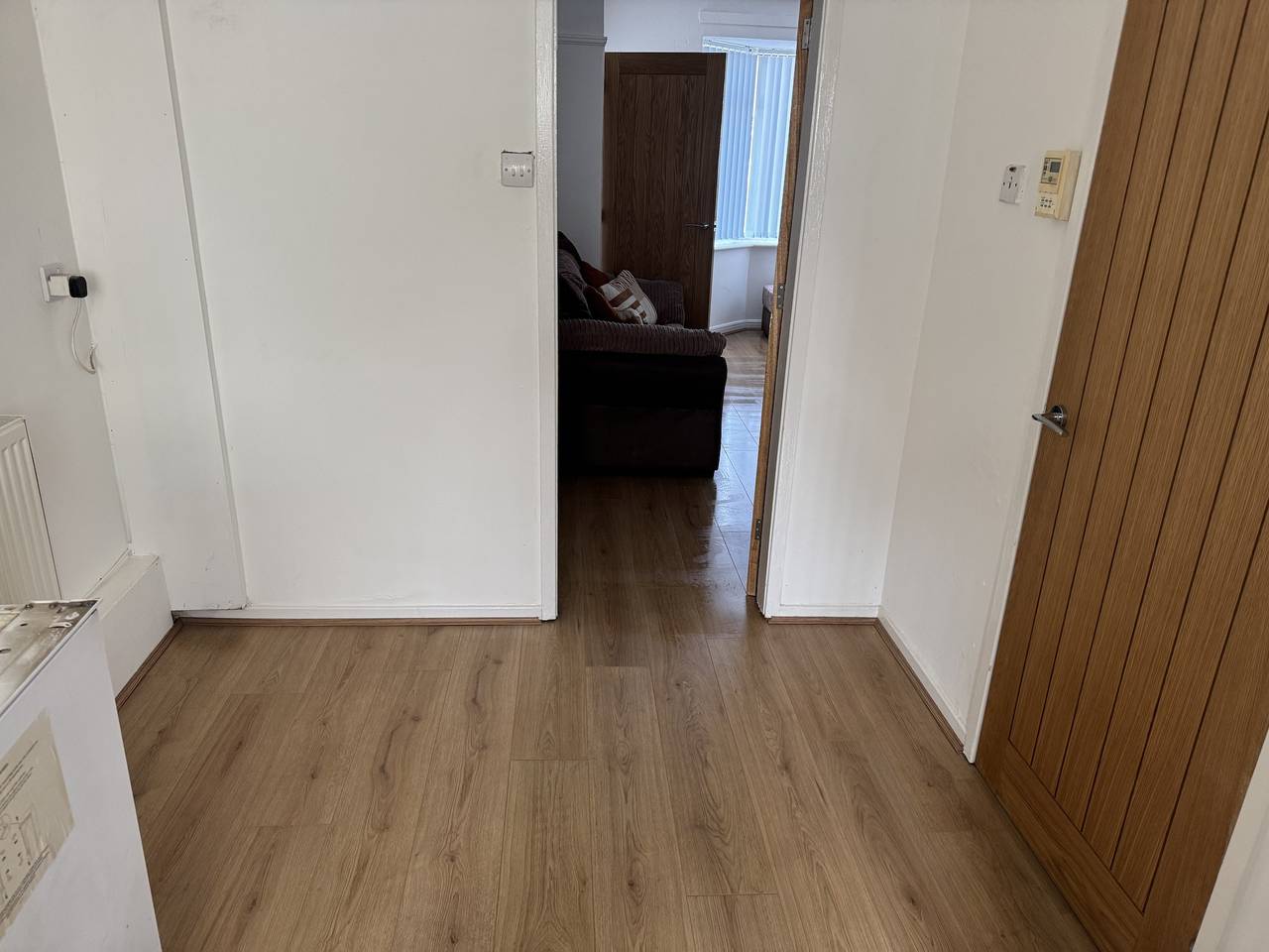 Knotty Ash - 3 Beds - Sleeps 6 - On-Site Parking in Liverpool, Merseyside
