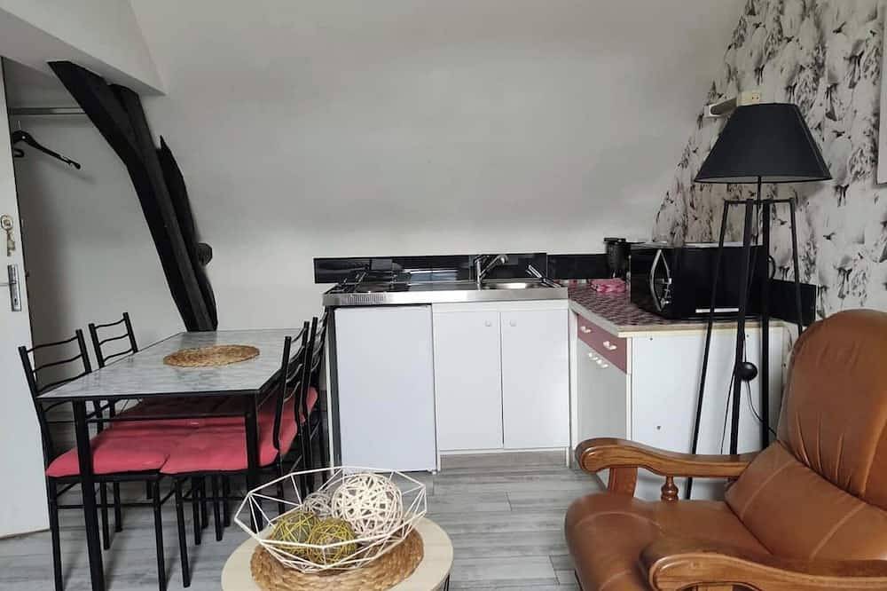 Just a few minutes from Futuroscope/Aqua/Arena, ideal family apartment for 4 people in Châtellerault, Vienne