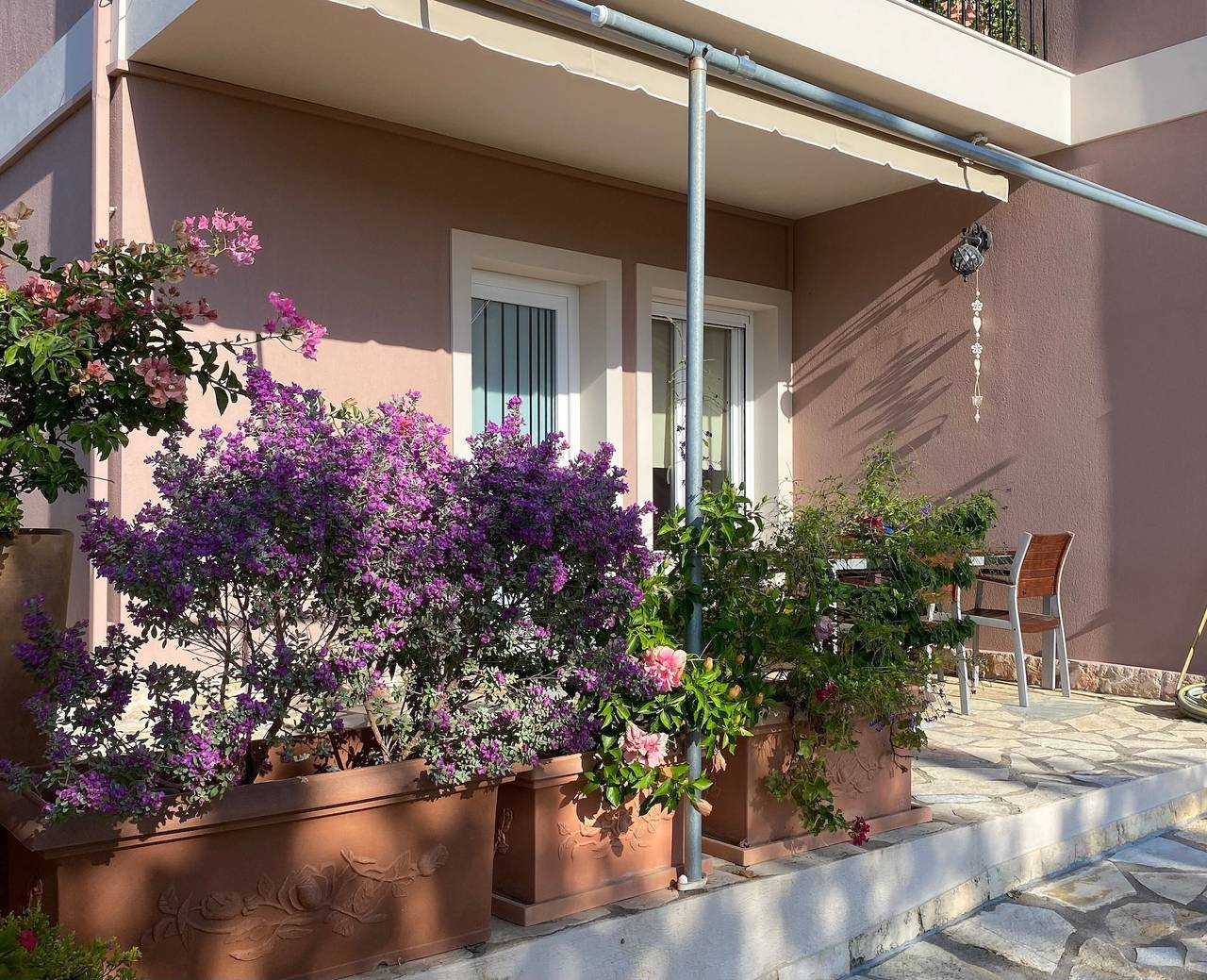 Entire apartment, Holiday Apartment "Zoi" with Sea View, Shared Garden & Wi-Fi in Kefalonia