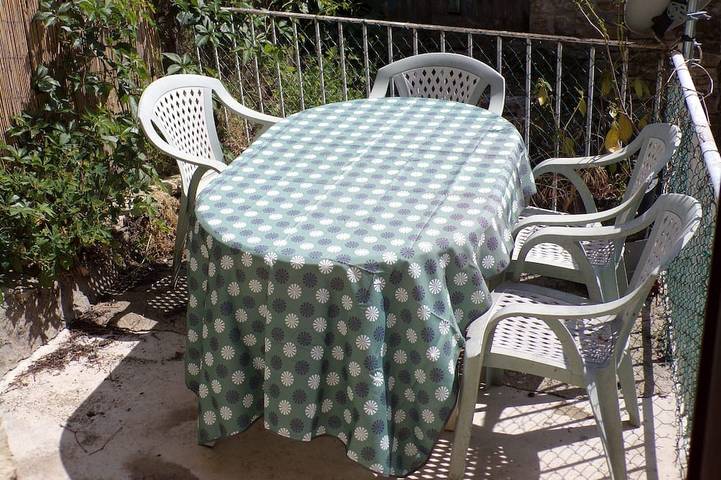 Gîte pour 14 personnes à Montrodat