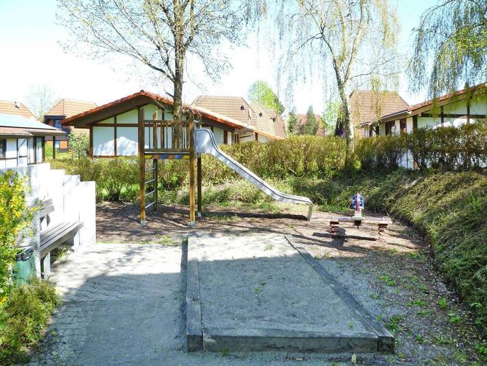 Ganze Wohnung, Ferienhaus am Bodensee mit Alpenblick in Immenstaad am Bodensee, Region Bodensee-Oberschwaben