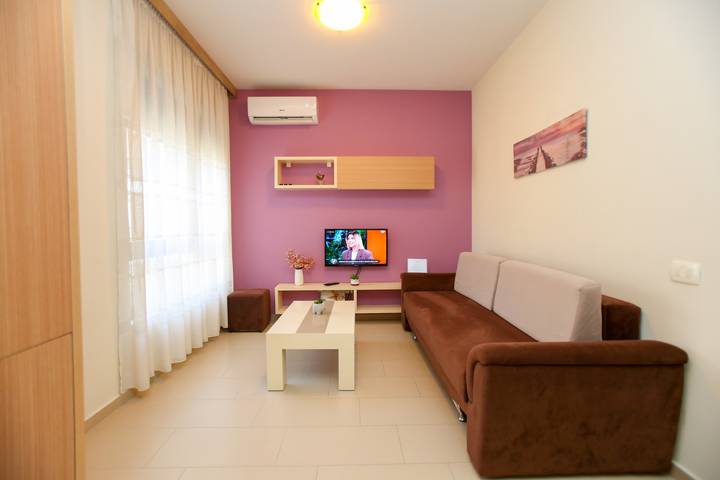 Ganze Wohnung, Ferienwohnung für 5 Personen mit Whirlpool in Vlorë (Stadt), Vlorë