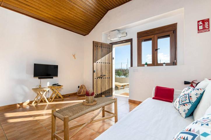 Entire apartment, Limonar de Mallorca - Apartment 3. Nature, Comfort, and Accessibility in Inca, Majorca Center
