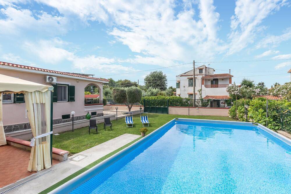 Stunning home in Castel Volturno in Castel Volturno, Provincia di Caserta