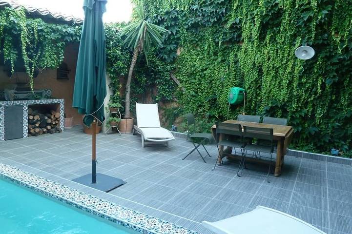 Location de vacances pour 4 personnes, avec Terrasse ainsi que Jardin et Piscine à Aspiran - 4