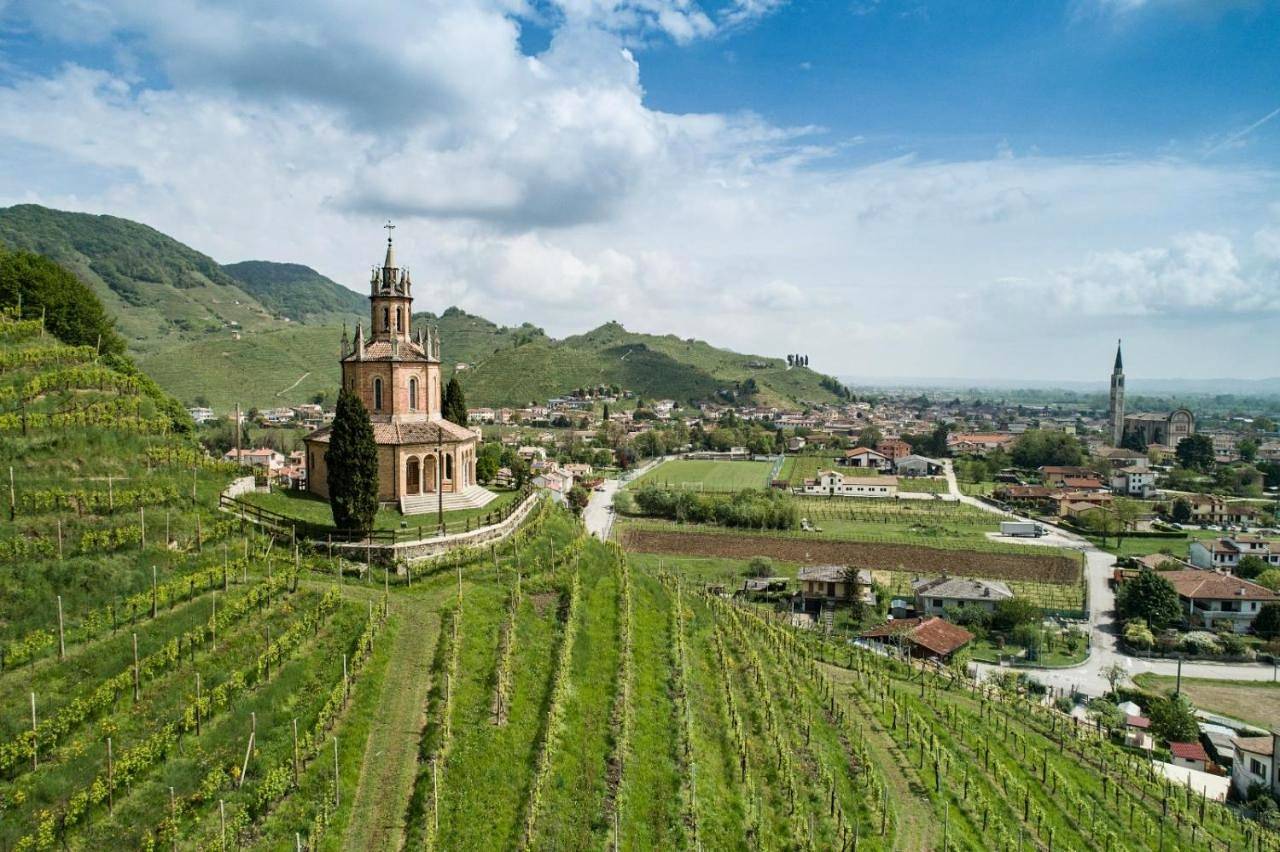 Appartement entier, Oasi di pace nel sito Unesco del Prosecco Docg in Farra di Soligo, Province de Trévise
