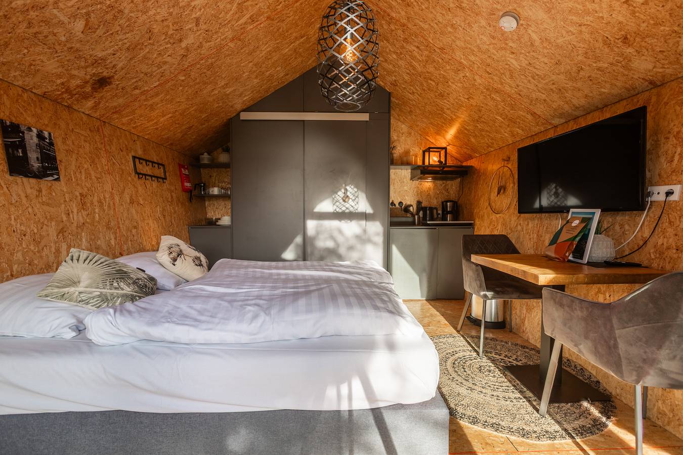 Vakantiepark De Wiedense Meren — Tiny House | 2 persons in Parque Nacional Weerribben-Wieden