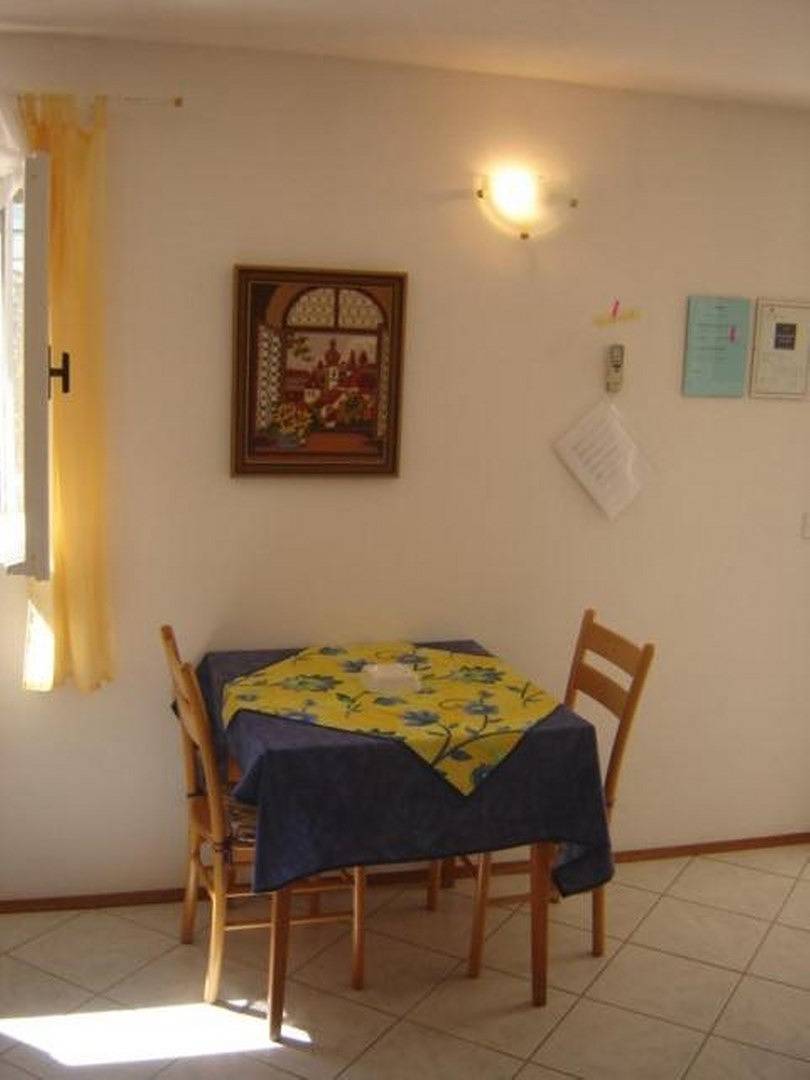 Entire apartment, Studio apartment on the ground floor in Primosten, Šibenik-Knin
