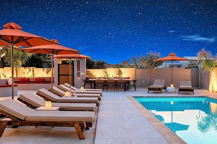 Villa für 24 Personen, mit Garten - 1