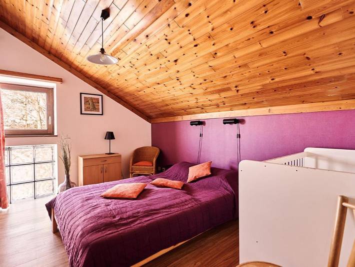 Location de vacances pour 4 personnes, avec vue sur le lac ainsi que terrasse et jardin à Butgenbach - 4