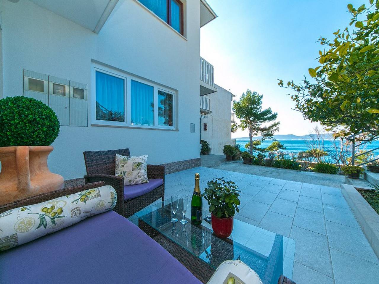 Ganze Wohnung, Ferienwohnung für 4 Personen mit Meerblick in Brela, Makarska Riviera