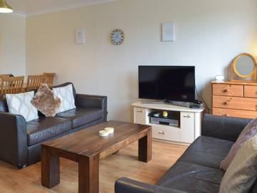Holiday Rental for 8 People in Broad Haven, Pembrokeshire, Photo 3