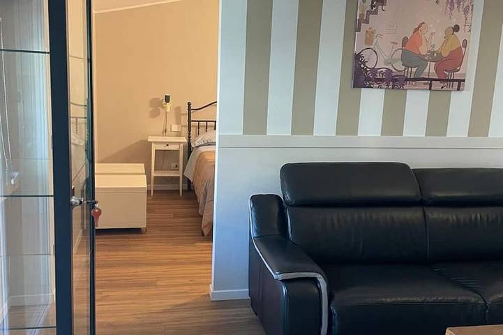Chiacchiere is a family bed and breakfast in the heart of Piacenza, in Plaisance (Italie), Province de Plaisance
