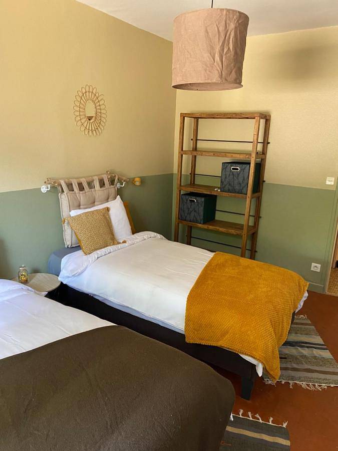 Location de vacances pour 6 personnes, avec jardin à Léré - 4