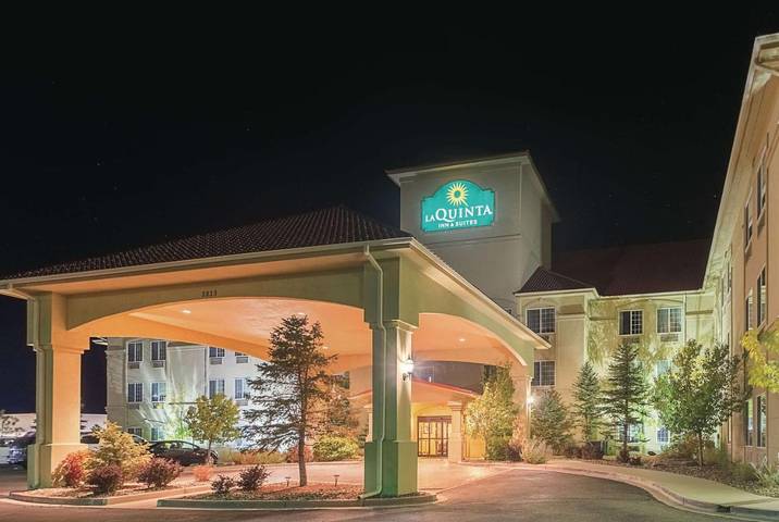Hotel para 4 personas, con piscina además de vistas y terraza, Se admiten mascotas - 1