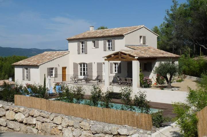 Maison de vacances pour 8 personnes, avec jardin et terrasse, animaux acceptés à Mallemort