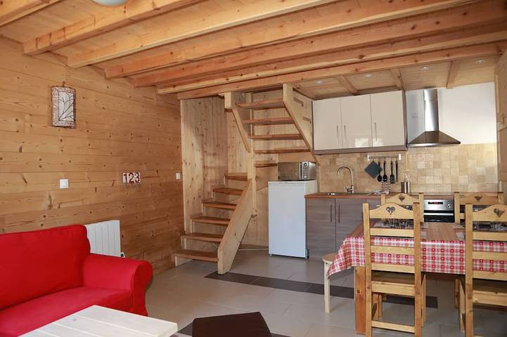 Chalet pour 5 personnes, avec balcon à Huez