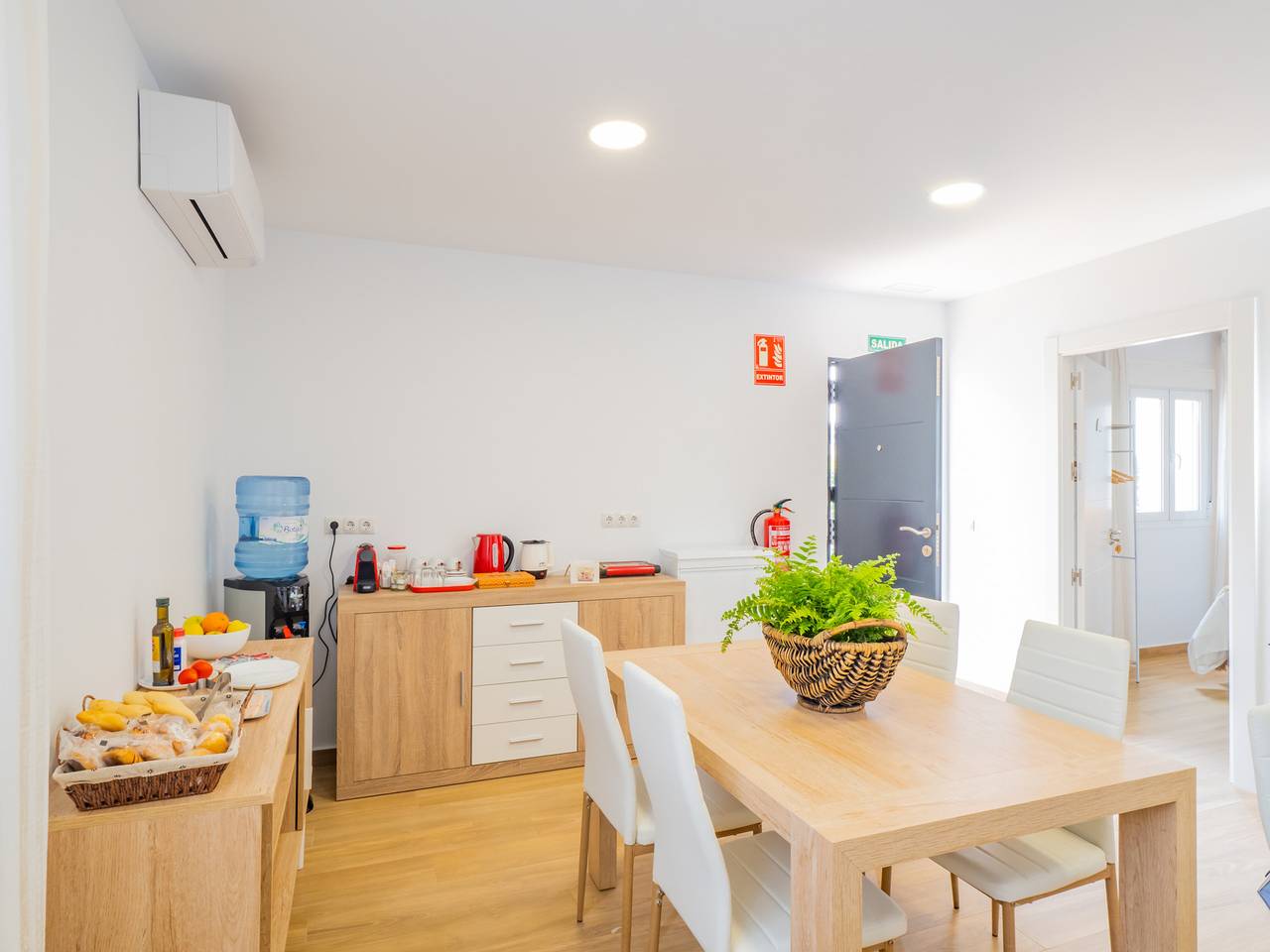Cubo's Hostal William's Sunny 1 with Breakfast, foto 14