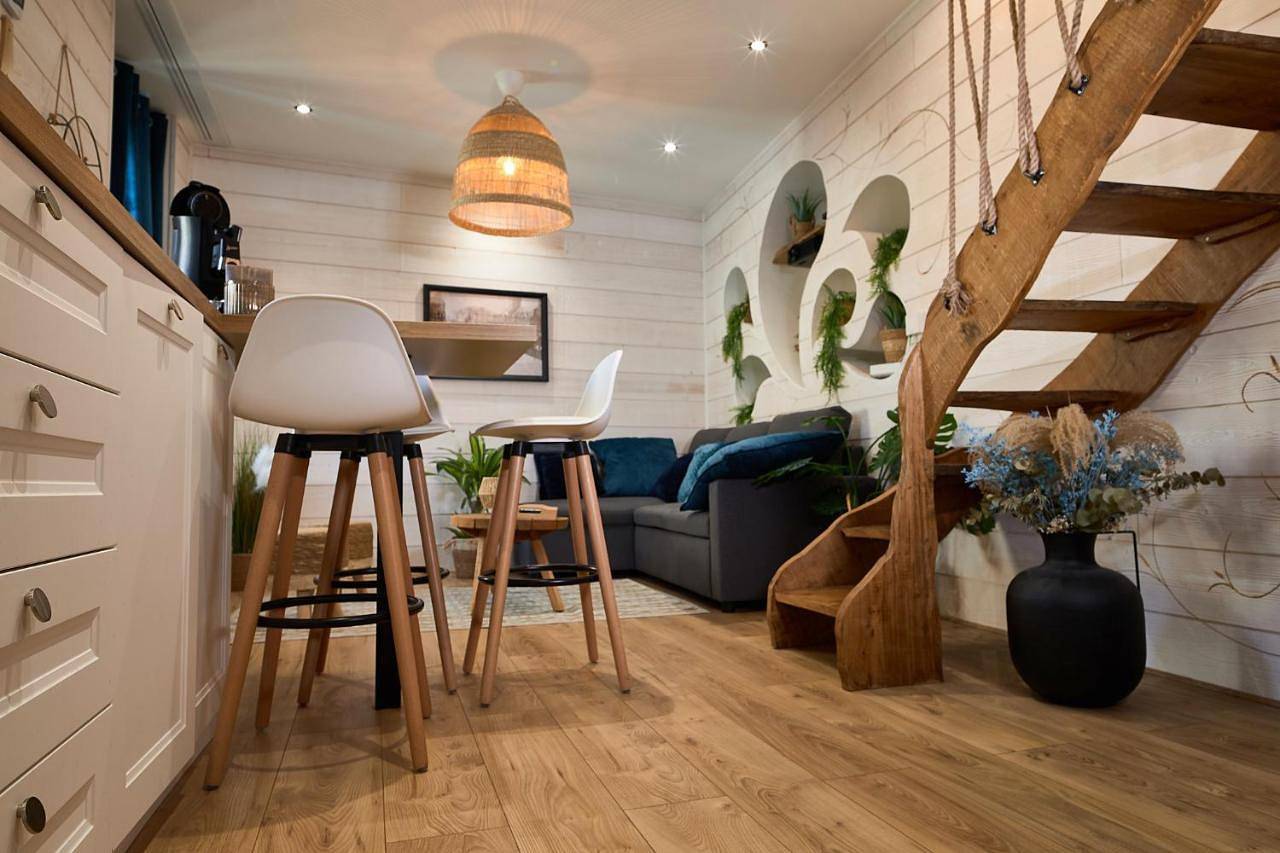 Appartement entier, One-Bedroom Apartment in Riom, Parc naturel régional des Volcans d'Auvergne