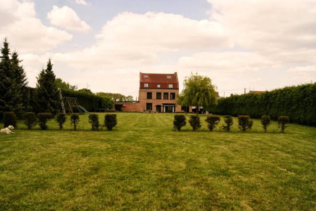 Double or Twin Room in Wambrechies, Région de Lille