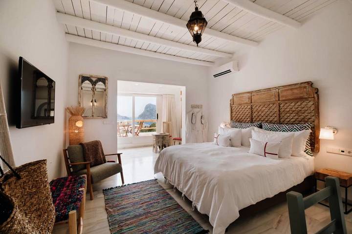 Vakantieappartement voor 4 personen, met tuin en zwembad op Ibiza
