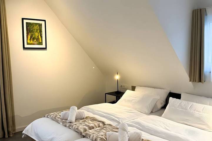 Ferienhaus für 8 Personen, mit Garten in Böblingen - 2