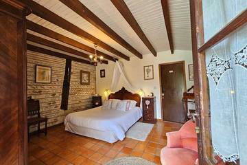 Cottage pour 2 personnes, avec jardin ainsi que jacuzzi et piscine à Sigalens