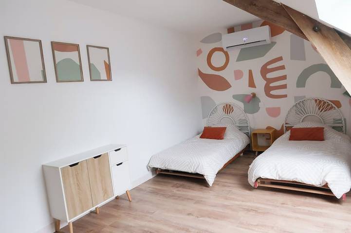 Location de vacances pour 8 personnes, avec piscine à Ayen - 4