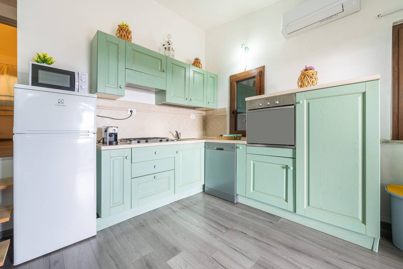 Ferienhaus 'Anastasia' mit Meerblick, Wi-Fi und Klimaanlage in Costa Rei, Muravera