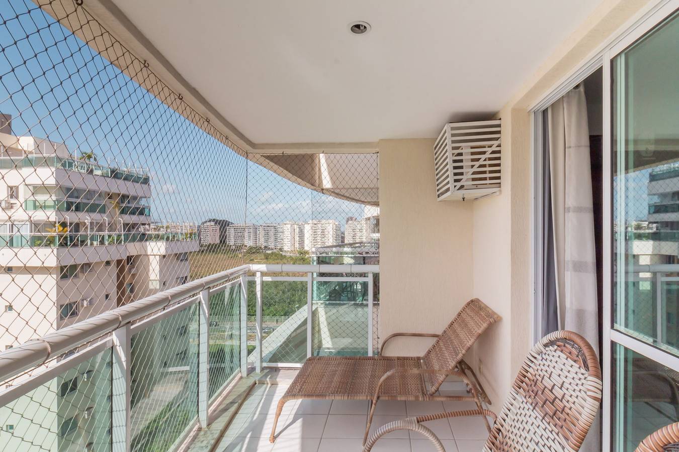 Entire apartment, Apartment with balcony in Recreio | Sa907 in Recreio dos Bandeirantes, Rio de Janeiro
