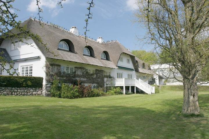 Hotel für 3 Personen, mit Terrasse und Whirlpool sowie Garten und Sauna in Snekkersten