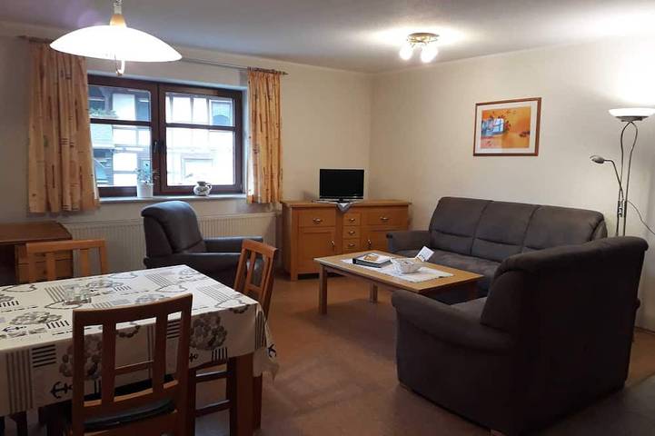 Bauernhof für 6 Personen, mit Garten und Balkon am Edersee