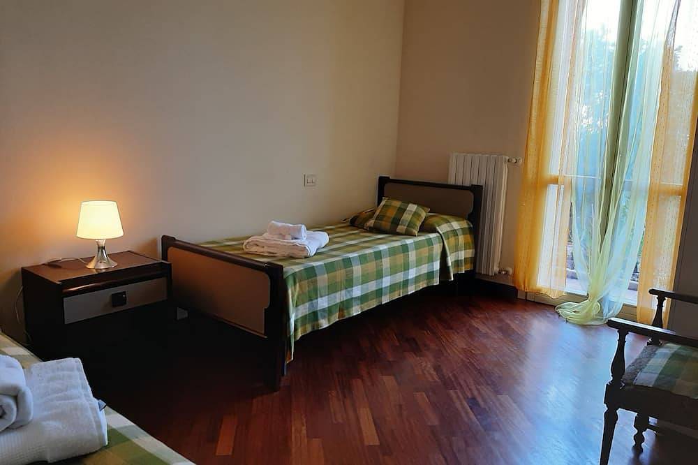 Ganze Wohnung, Perfekter Urlaub in Franciacorta-Italiens Iseo-Weinregion am See in Paderno Franciacorta, Franciacorta