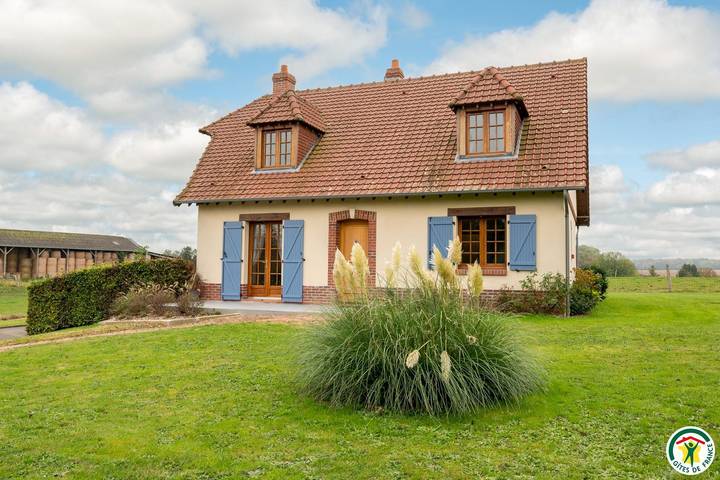 Le gite du village in Ernemont-Boutavent, Oise