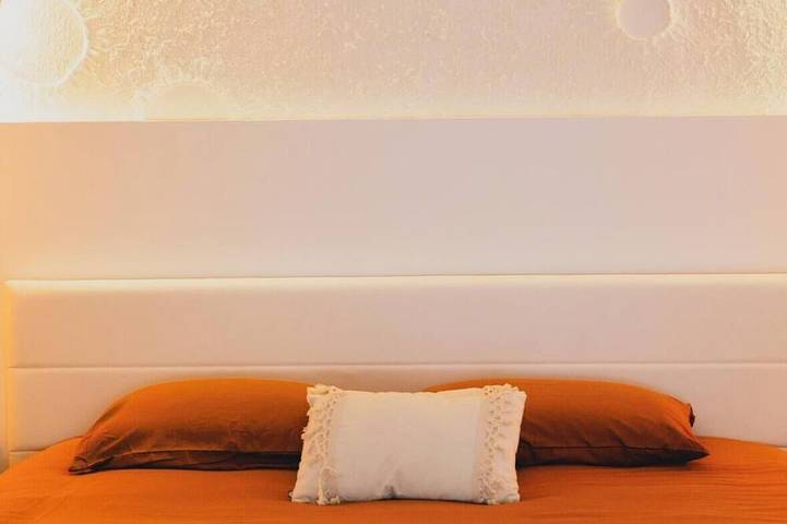 Gîte pour 4 personnes, avec jacuzzi à Montfrin - 2