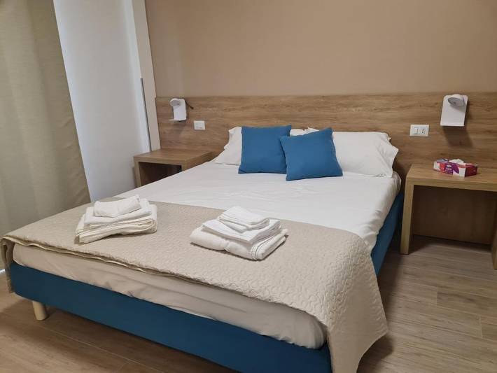 Location de vacances pour 2 personnes, avec vue et terrasse à Scalea - 2