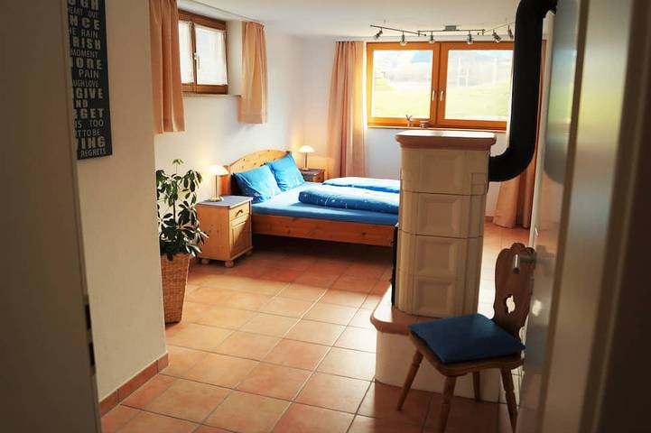 Ferienwohnung für 3 Personen, mit Garten