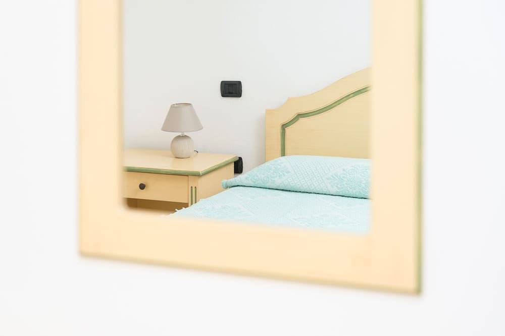 Ganze Wohnung, Ferienwohnung 'Sa Curcurica' in Cala Ginepro, Orosei