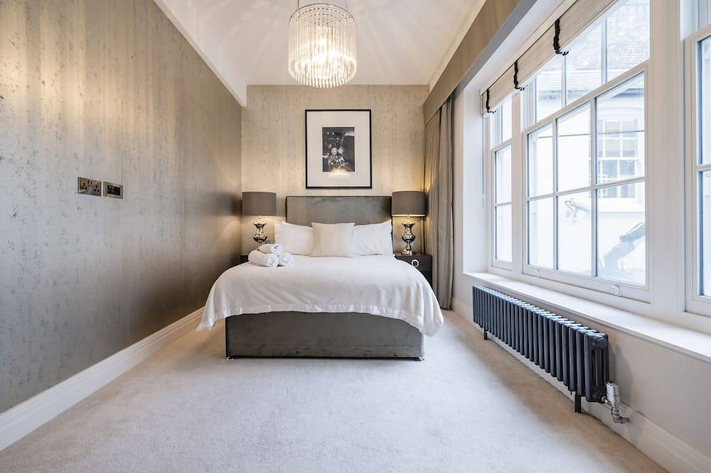 Entire apartment, Aircon and Luxury 2 Bedr/3 Beds/2 Bath Covent Garden in Covent Garden, London
