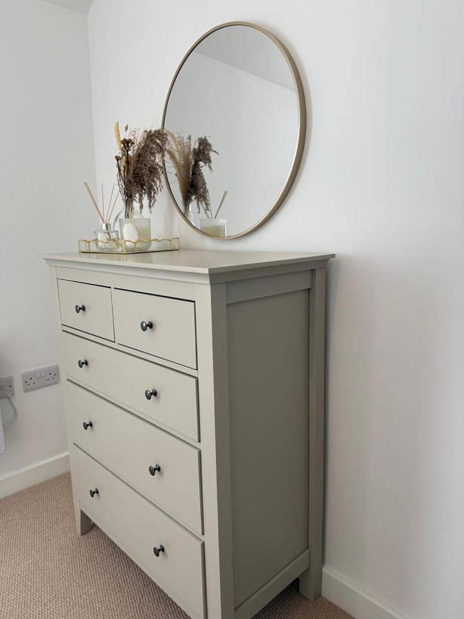 New renovated beach front cottage in Mousehole, Cornwall